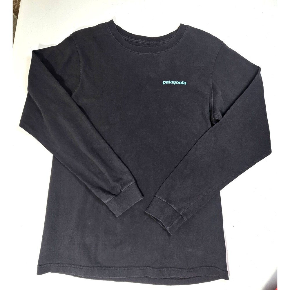 Patagonia Mens Black Long Sleeve Logo Shirt  Size XS